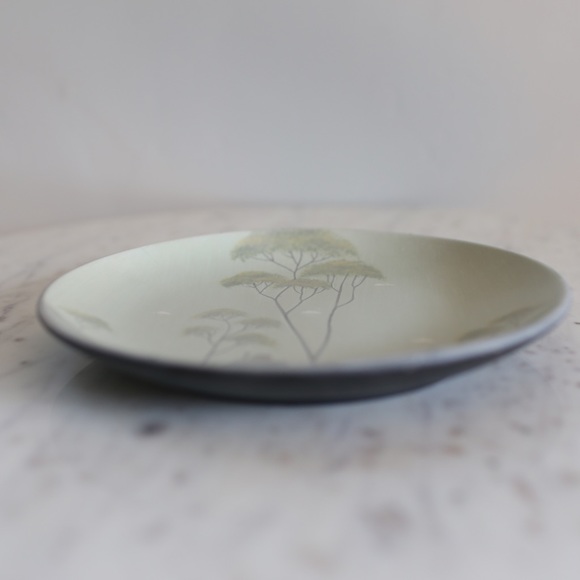 Hand painted decorative plate - Picture 3 of 5